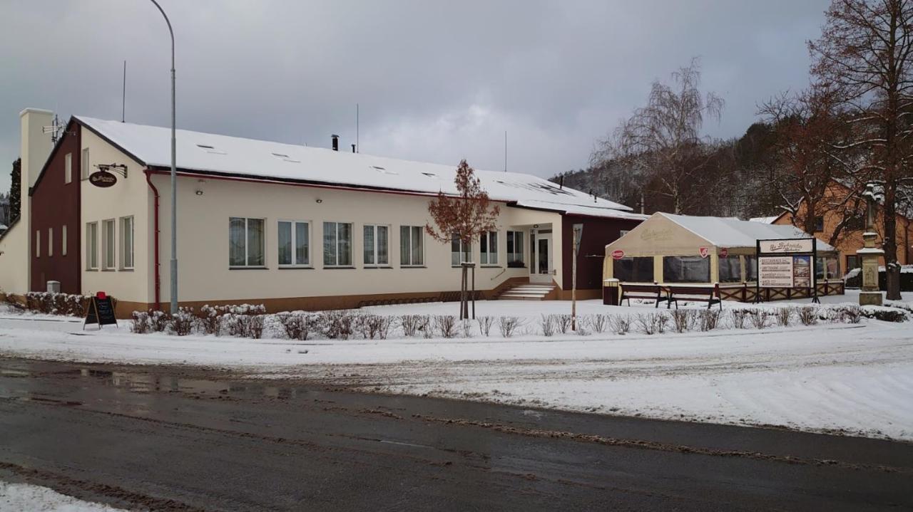 Hotel Na Rybníčku Bohutín Exterior foto